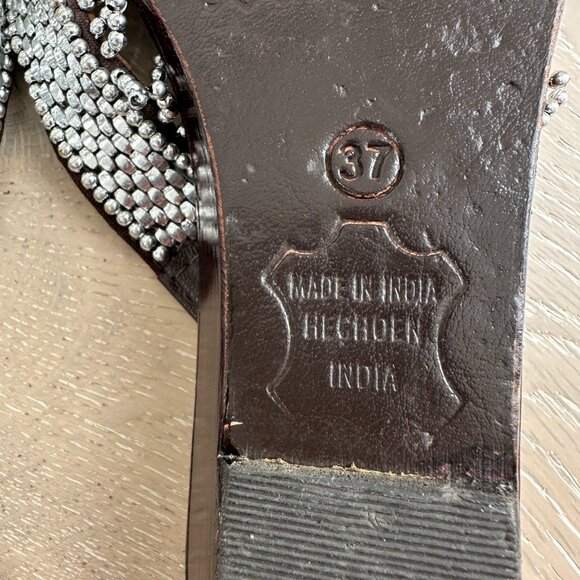 E Ferri Leather Thongs with Silver Beading - Picture 4 of 11